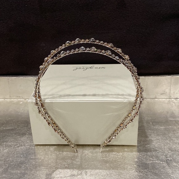 Swarovski Crystal Headpiece!  This headpiece was never worn! Brand New! - Picture 4 of 8